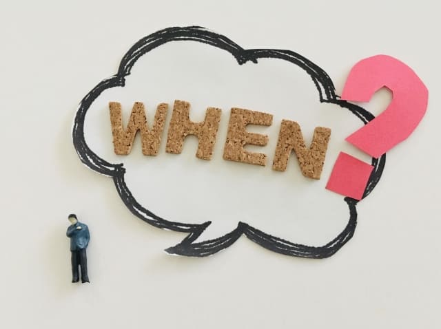 WHEN?の文字が並んでいる画像